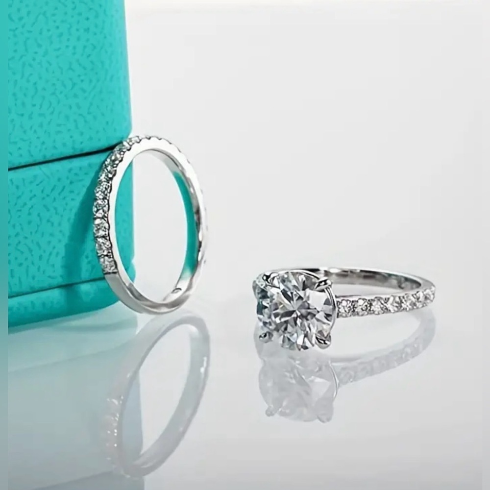 Crystal Pavé Solitaire Engagement Ring in Silver